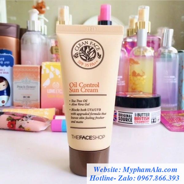 Kem-chong-nang-cho-da-dau-va-mun-Oil-Free-Sun-Cream-600x600