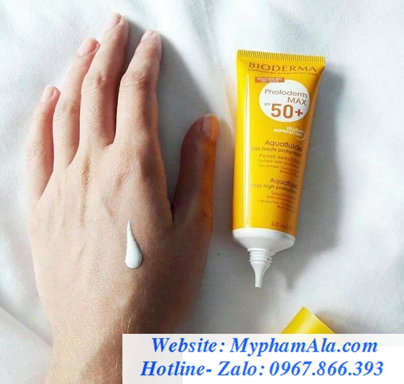 kem-chong-nang-bioderma-photoderm-nude-touch-spf-50-1
