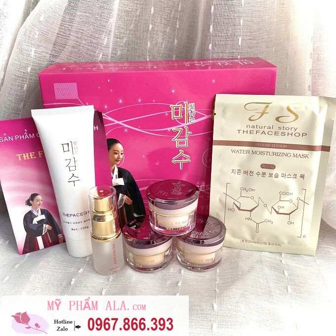 mỹ phẩm trị nám the face shop hồng
